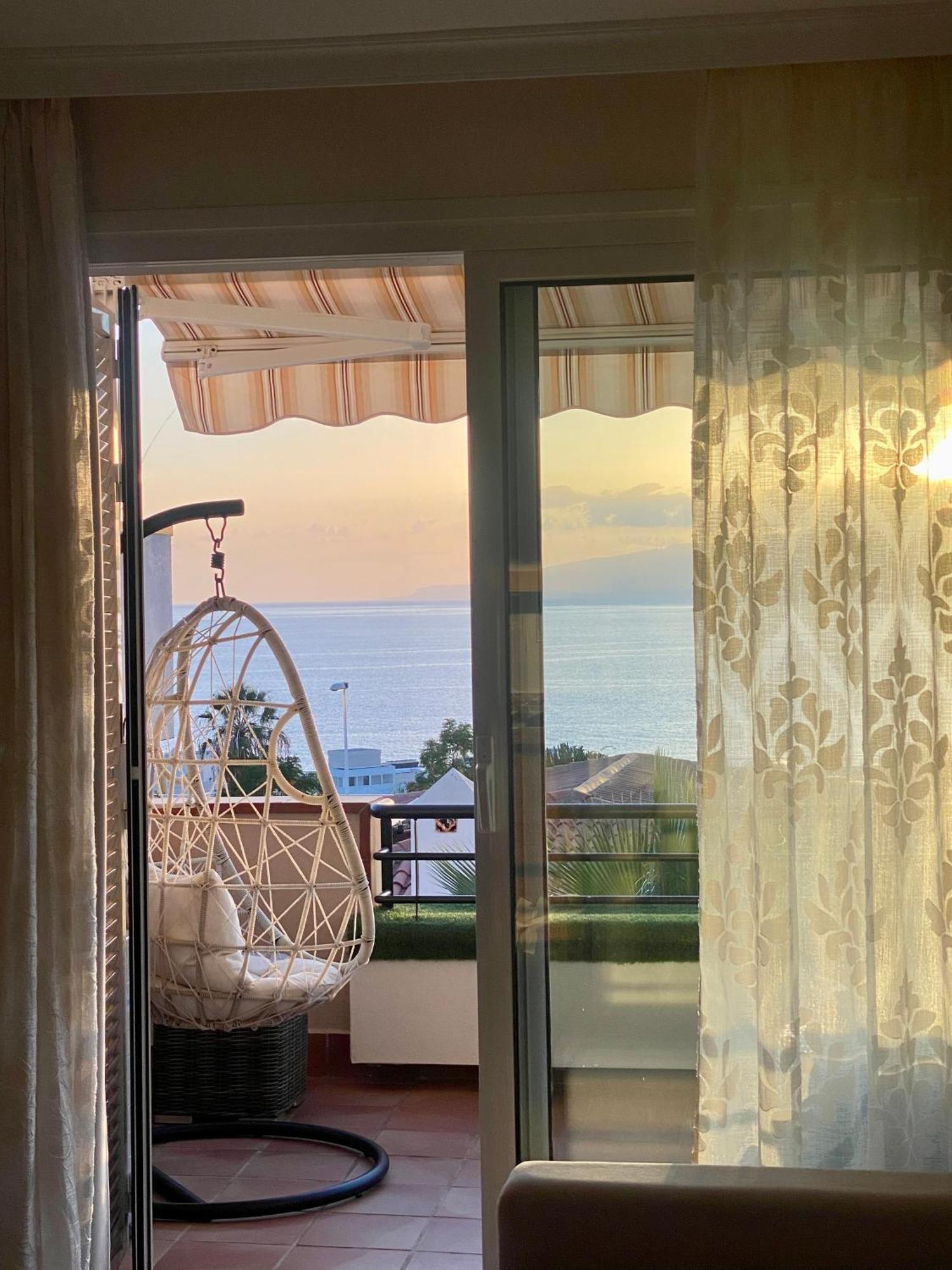 Apartment With Spectacular View In Puerto Santiago Puerto de Santiago  Esterno foto